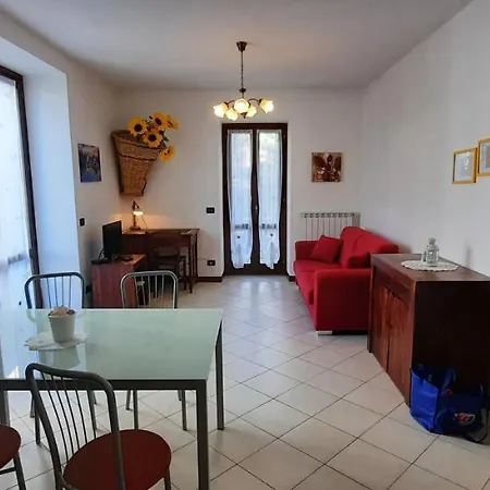 Residenza Antica Corte Picta Buglio in Monte